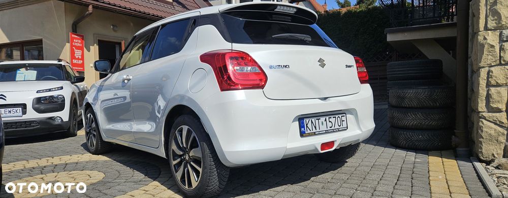 Suzuki Swift 1.2 Premium Plus - 12