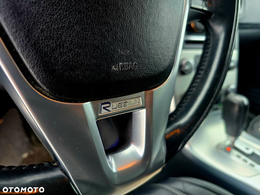 Volvo V60 D4 Geartronic RDesign - 17