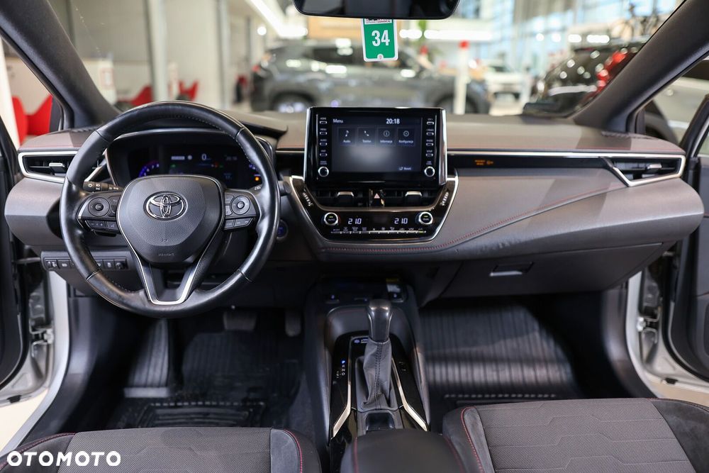 Toyota Corolla - 13
