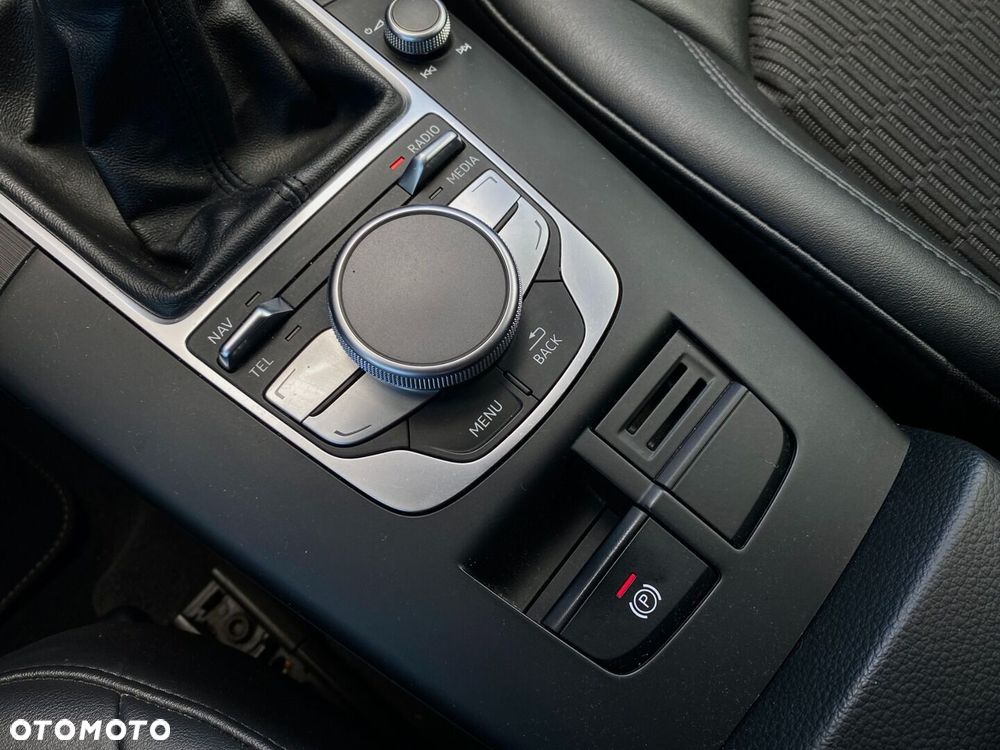 Audi A3 Sportback - 19