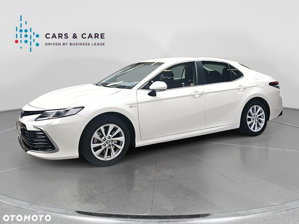 Toyota Camry 2.5 Hybrid Comfort CVT - 32