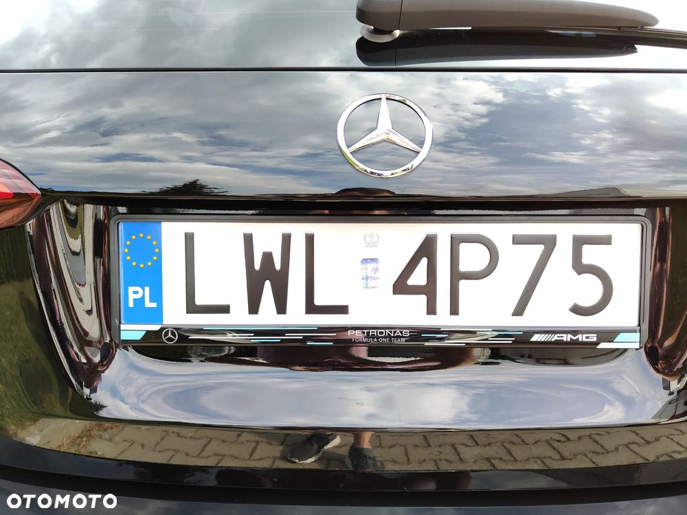 Mercedes-Benz Klasa A 180 7G-DCT Special Edition - 13