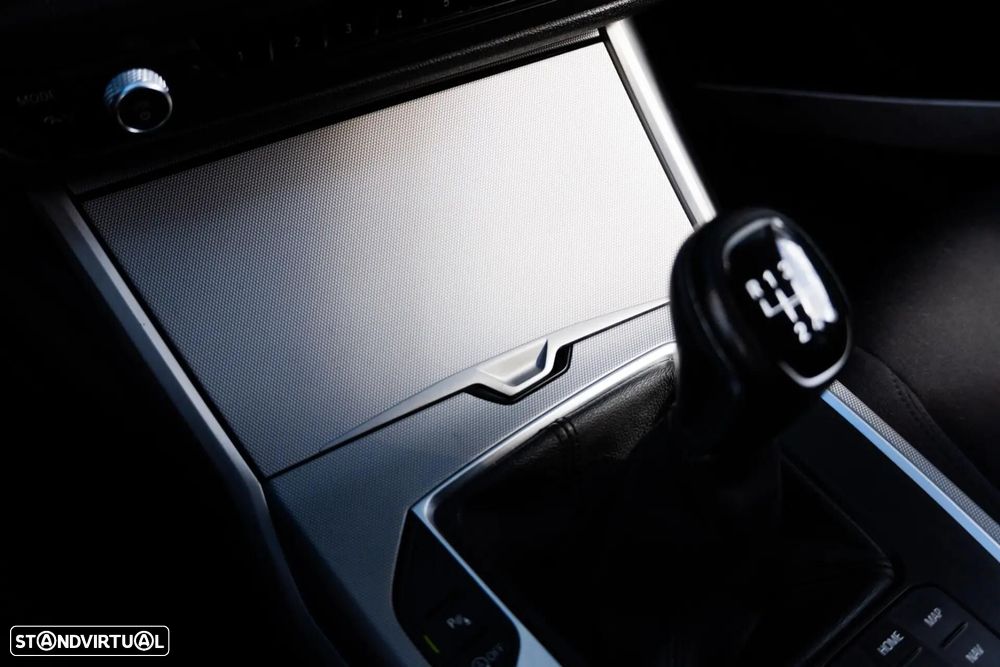 BMW 318 d Advantage Auto - 28