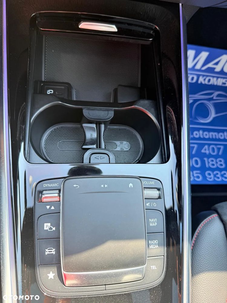 Mercedes-Benz GLA 250 e PHEV AMG Line 8G-DCT - 28