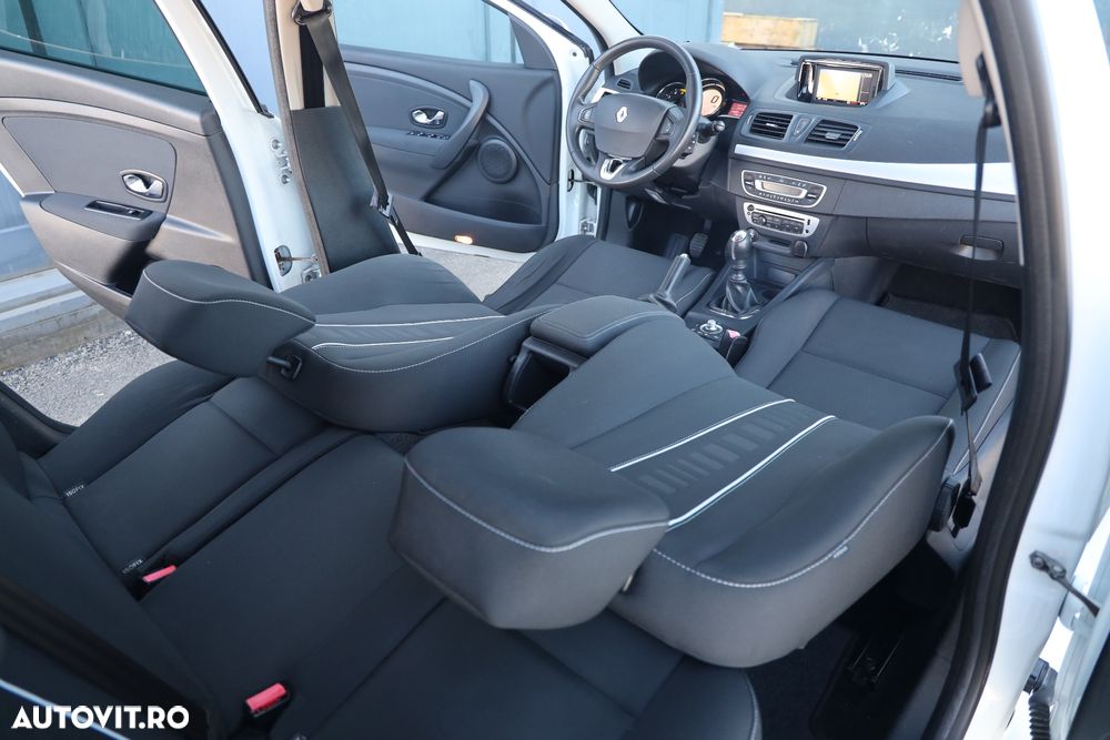 Renault Megane dCi 110 FAP Paris Business - 12