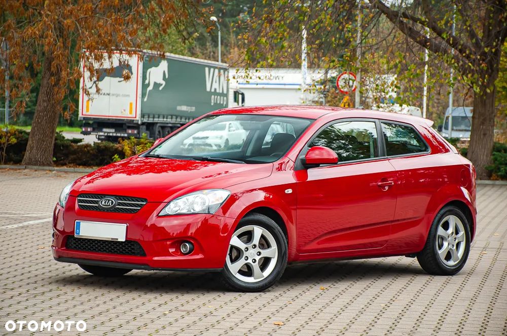 Kia ProCeed ver-pro-cee-d-1-6-comfort-plus - 13