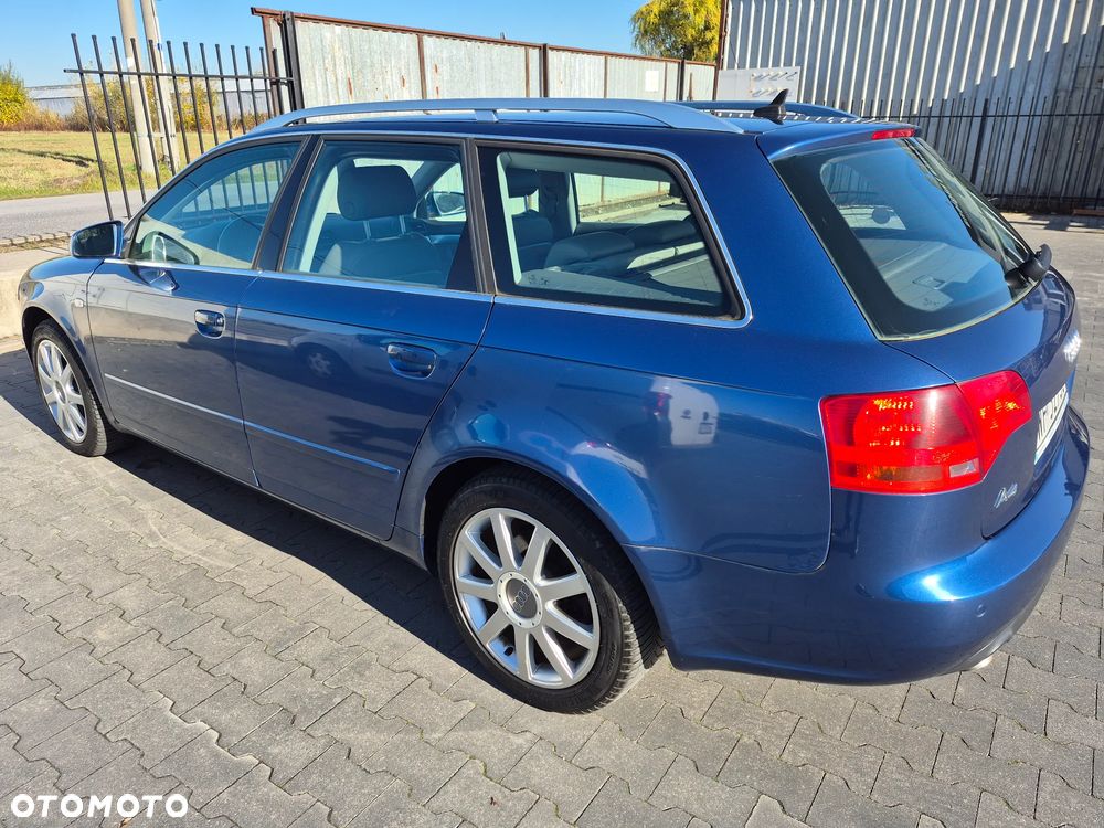 Audi A4 Avant 2005 photo 2