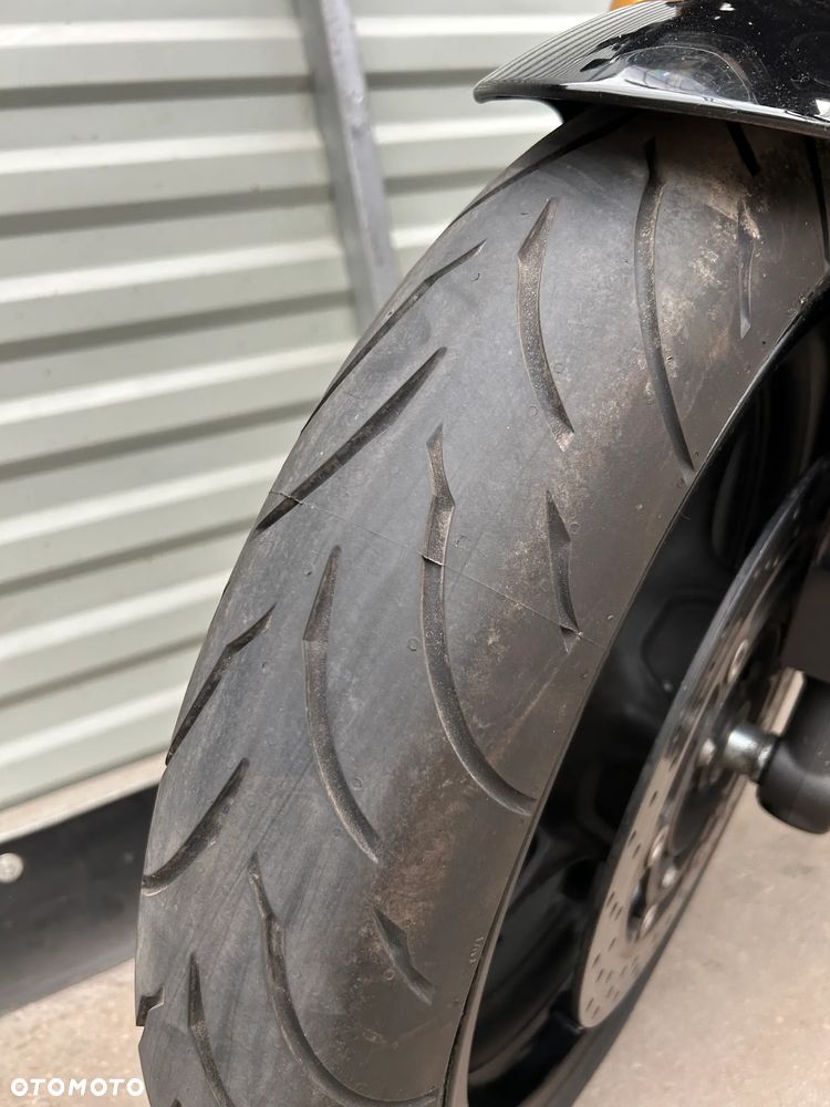 Yamaha FZ8 - 3