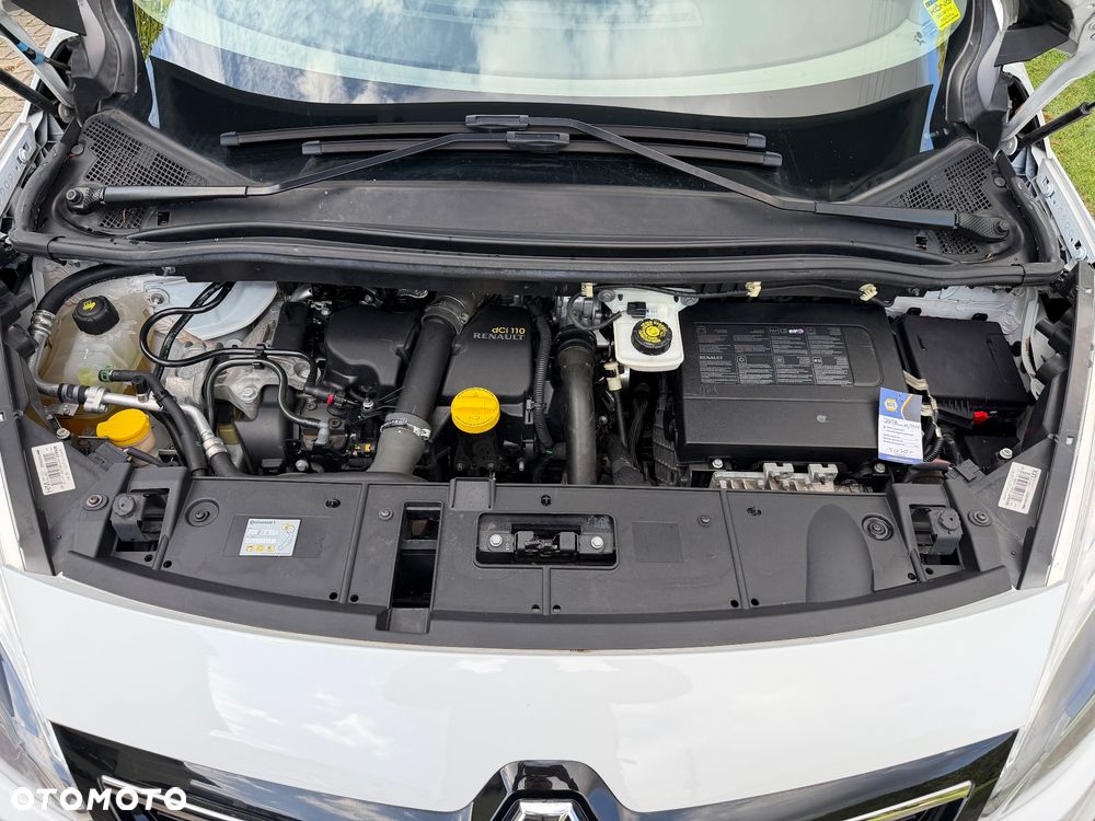 Renault Scenic dCi 110 Xmod Paris - 17