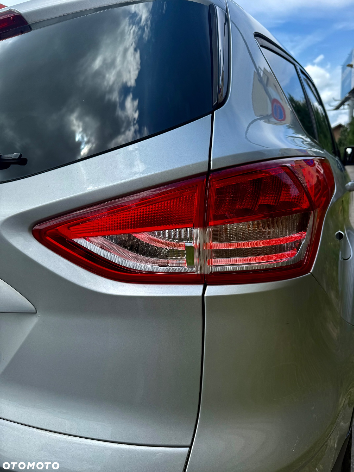 Ford Kuga 2.0 TDCi 4WD Titanium Plus - 28