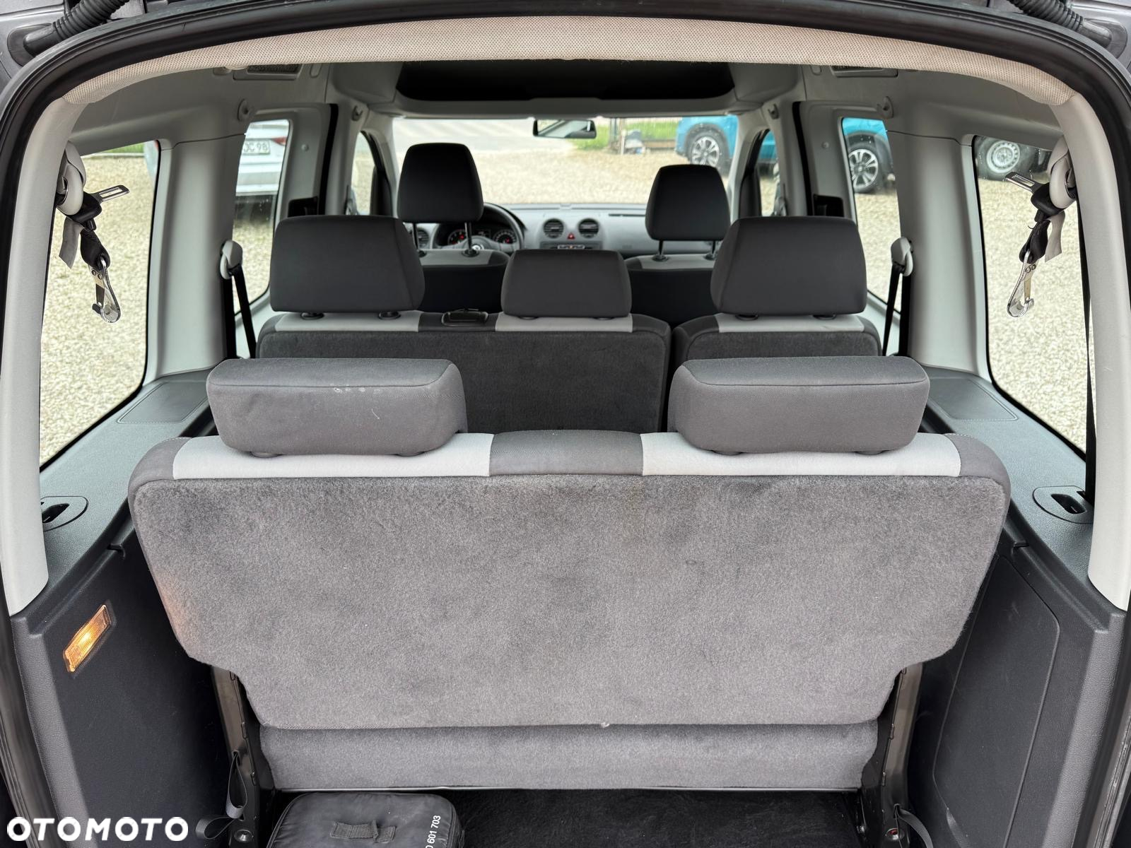 Volkswagen Caddy - 11