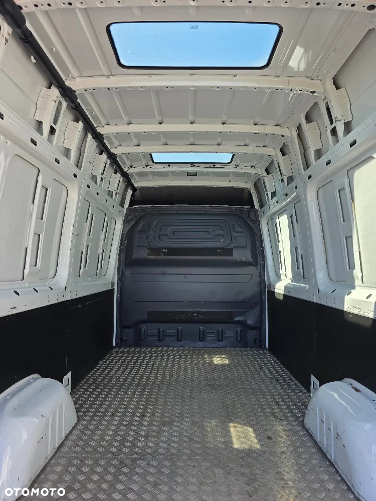 Mercedes-Benz SPRINTER 317 L2H2 - 23