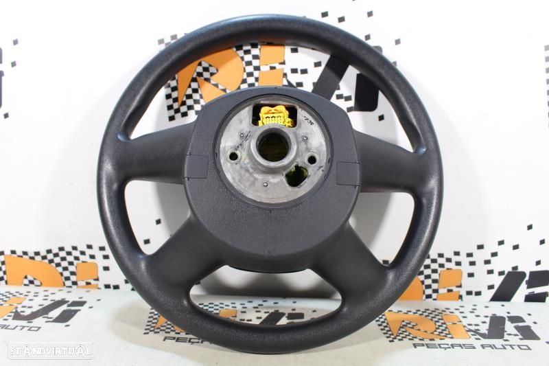 Volante Audi A4 (8Ec, B7)  Volante Audi A3 8P / A4 B6 B7 B8 / A5 8T / - 7