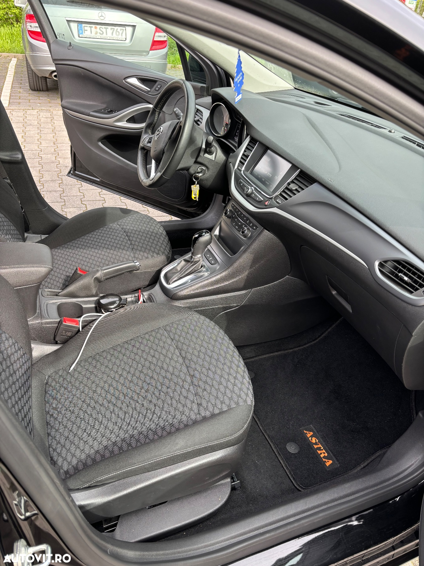 Opel Astra 1.6 D (CDTI) Automatik Edition - 9