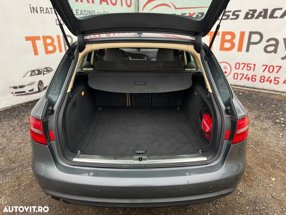 Audi A4 Avant 2.0 TDI Multitronic - 25