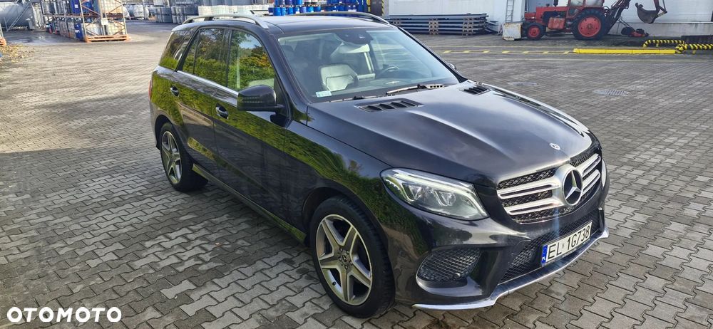 Mercedes-Benz GLE 350 d 4-Matic - 11