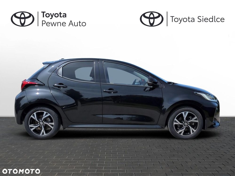 Toyota Yaris Hybrid 1.5 Style - 9