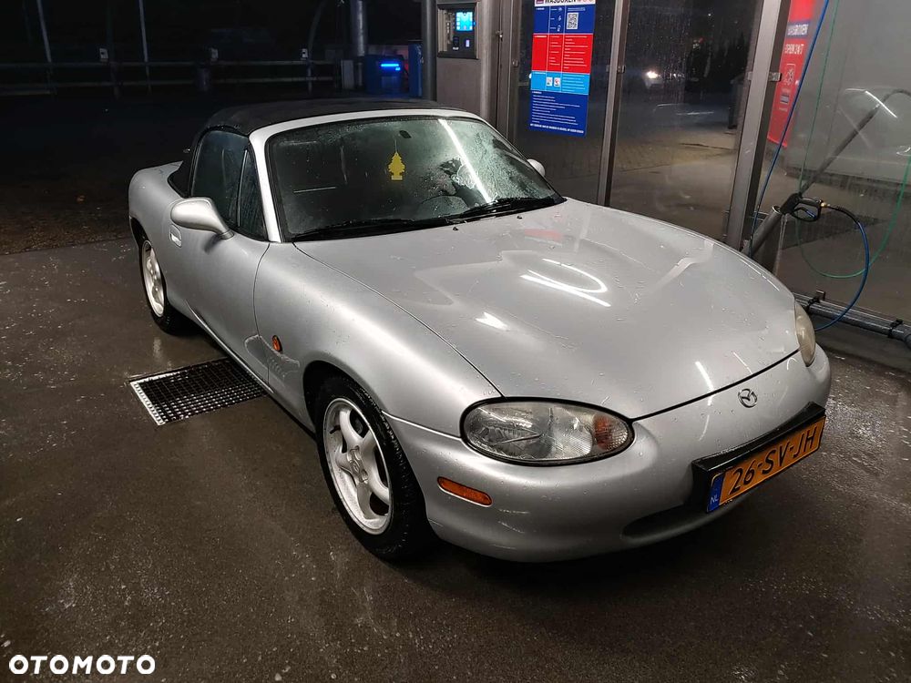 Mazda MX-5 1.6i 16V - 6