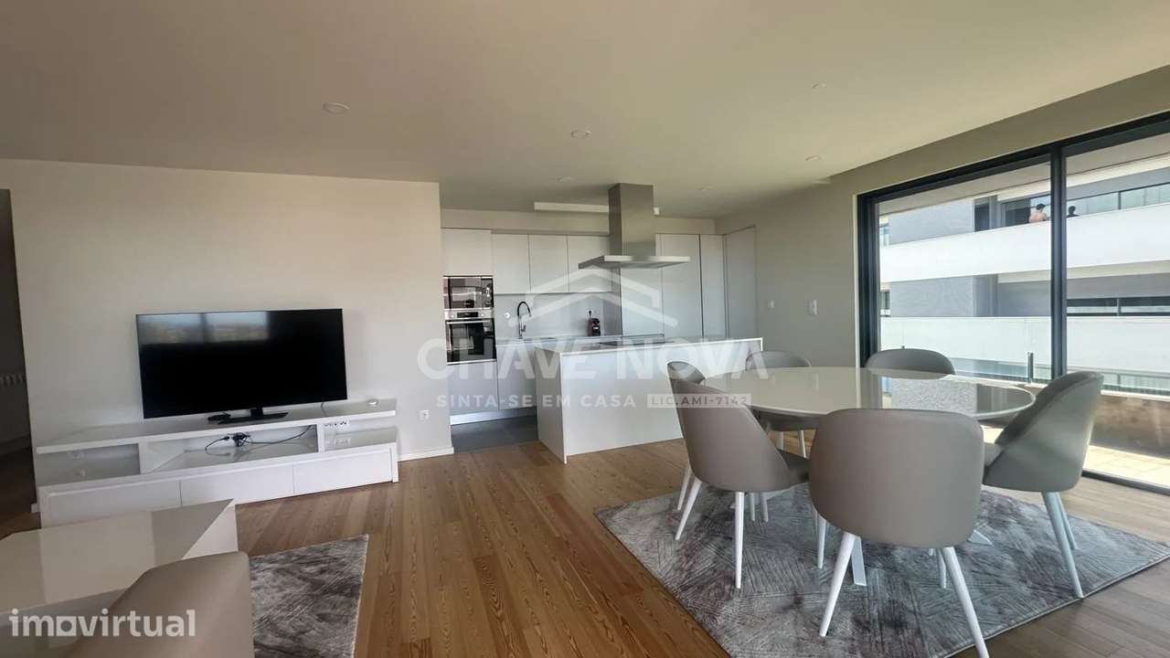 T2 Como Novo c/ Terraço em Mafamude - Grande imagem: 3/19