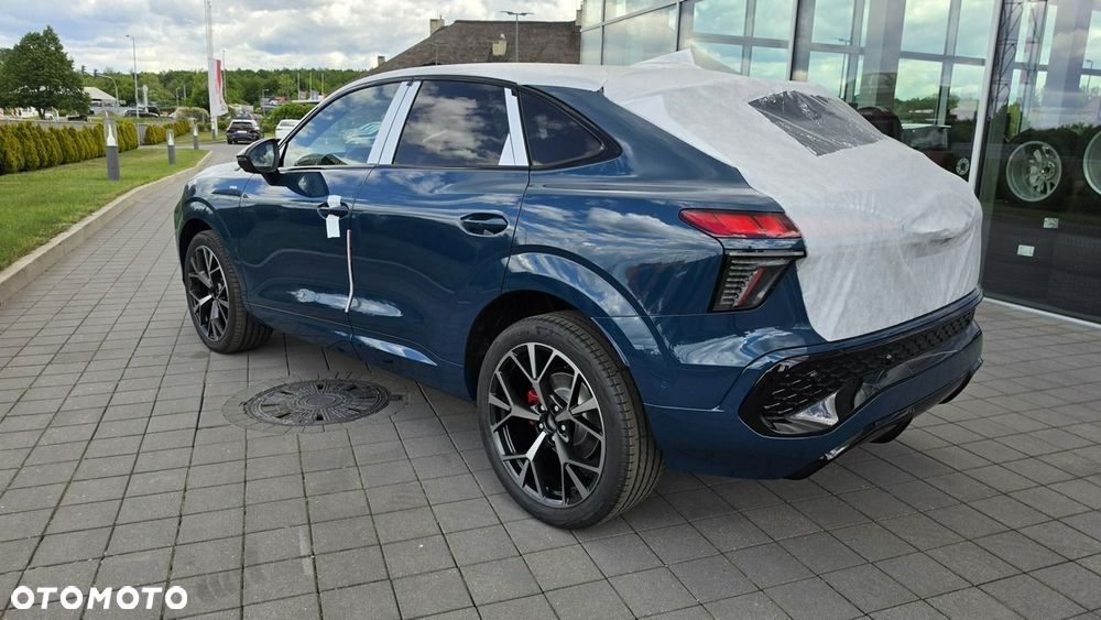 Audi Q3 Sportback - 4