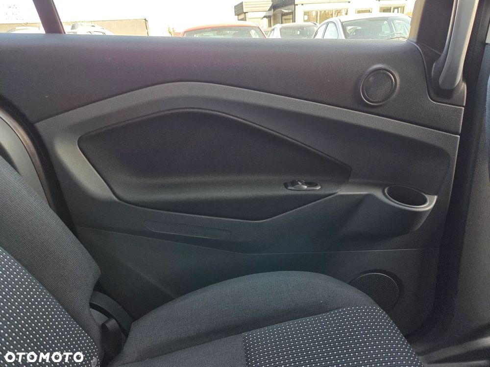 Ford Grand C-MAX 1.6 Titanium - 18