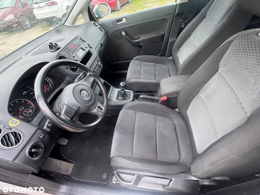 Volkswagen Golf Plus - 15