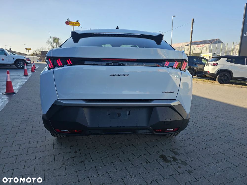 Peugeot 3008 1.2 PureTech Allure S&S EAT8 - 8