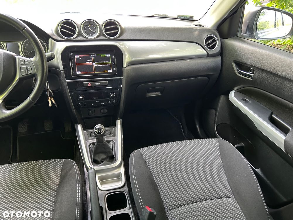 Suzuki Vitara 1.6 Premium 2WD - 20