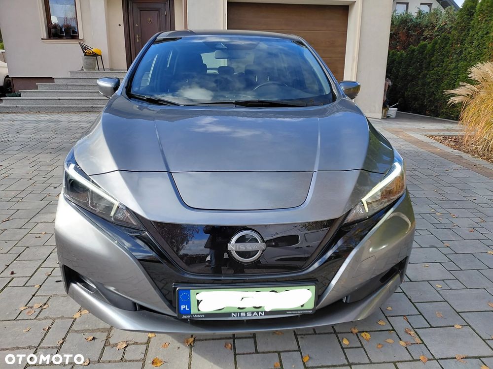Nissan Leaf 2022 photo 2