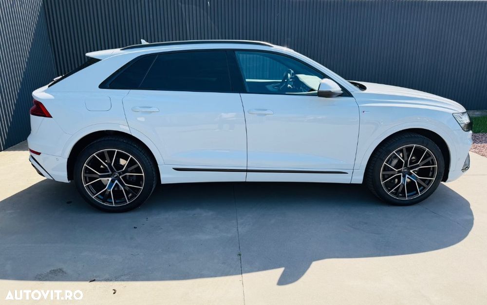 Audi Q8 3.0 55 TFSI quattro Tiptronic MHEV - 3