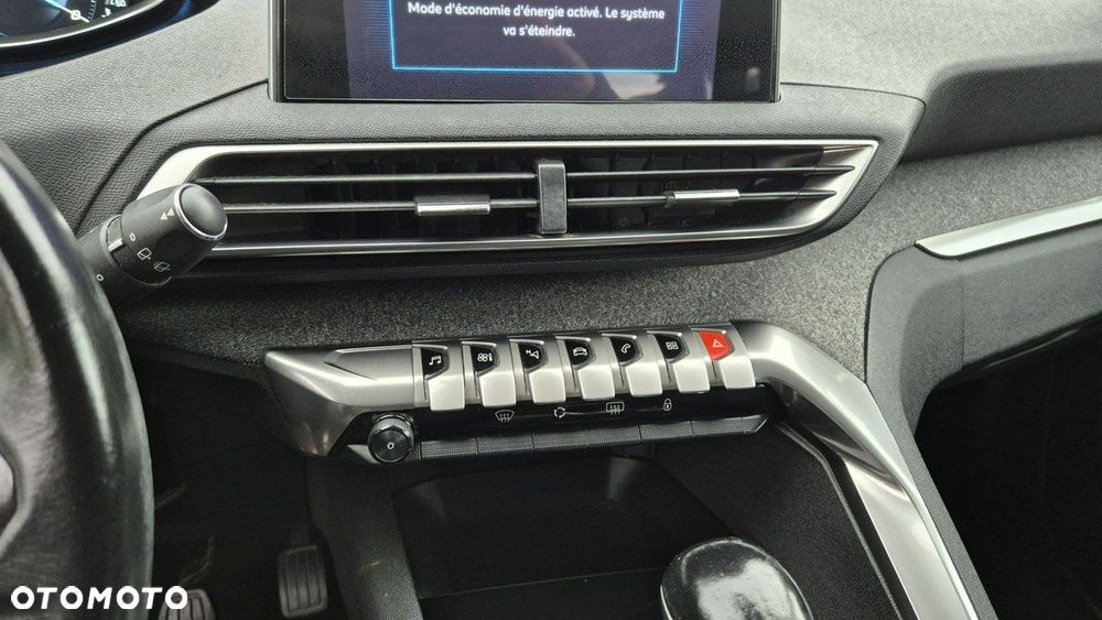 Peugeot 3008 PureTech 130 Stop & Start GPF Allure - 13