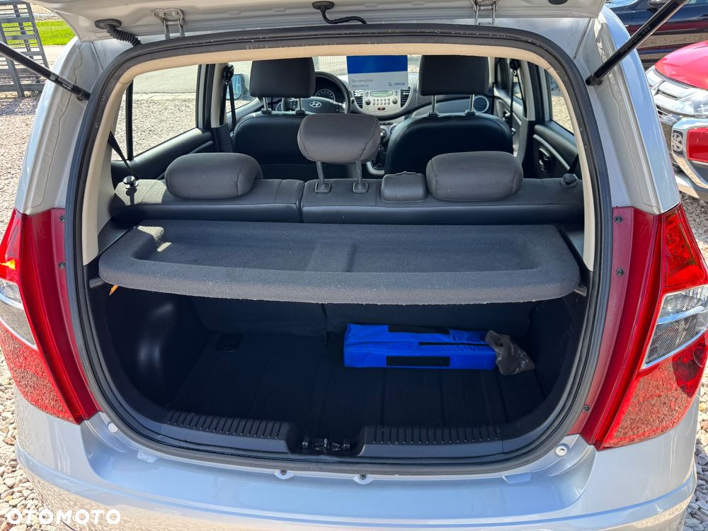 Hyundai i10 - 10