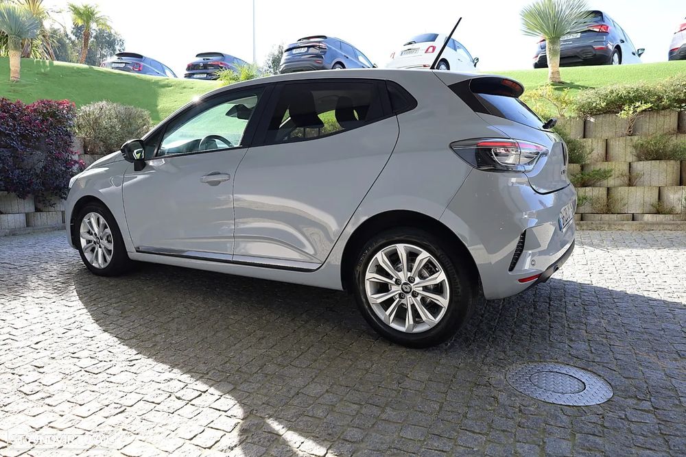 Renault Clio 1.5 Blue dCi Evolution - 10