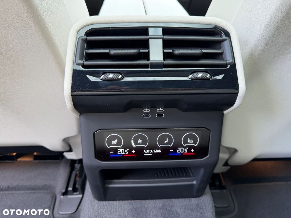 BMW Seria 5 520d xDrive mHEV M Sport - 28