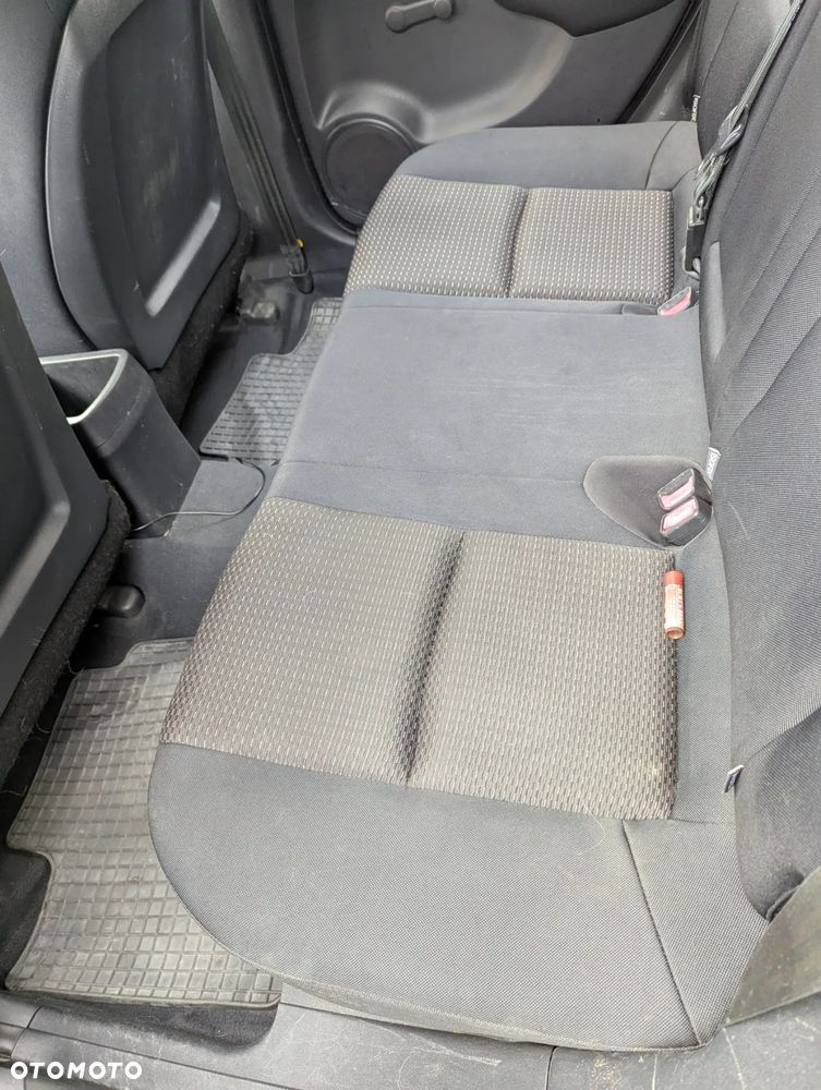 Hyundai i30 1.6 Comfort - 22