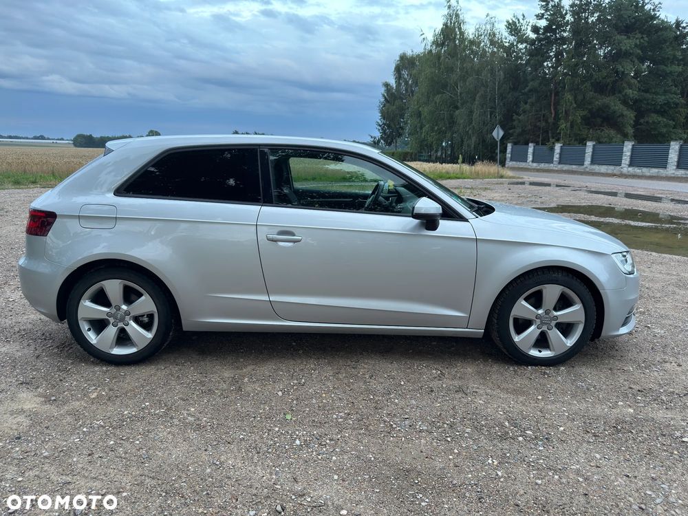 Audi A3 3-drzwiowe 2.0 TDI Ambition - 4