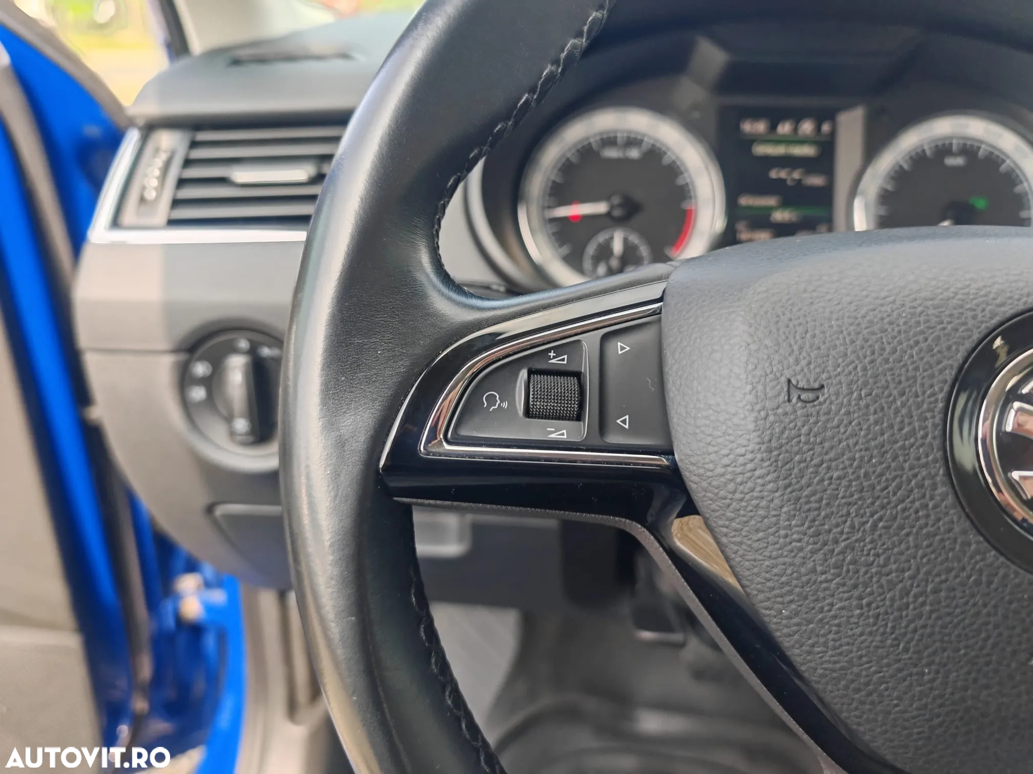 Skoda Octavia 1.6 TDI DSG Style - 14