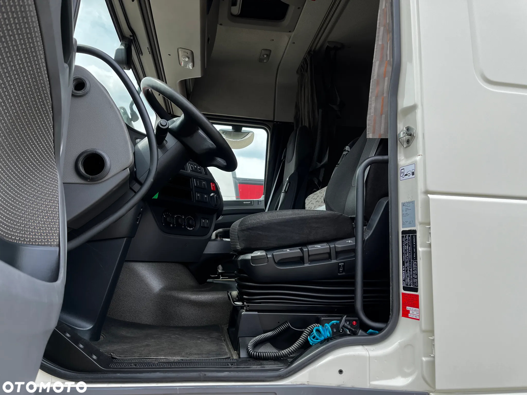 DAF XF - 10