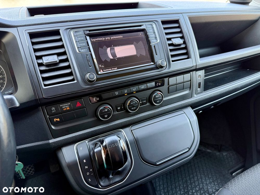 Volkswagen Multivan 2.0 TDI L1 Comfortline DSG - 20