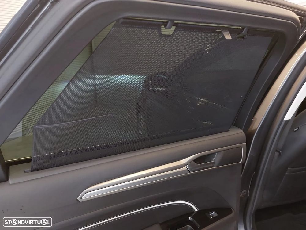 Ford Mondeo SW 2.0 TDCi Vignale - 17