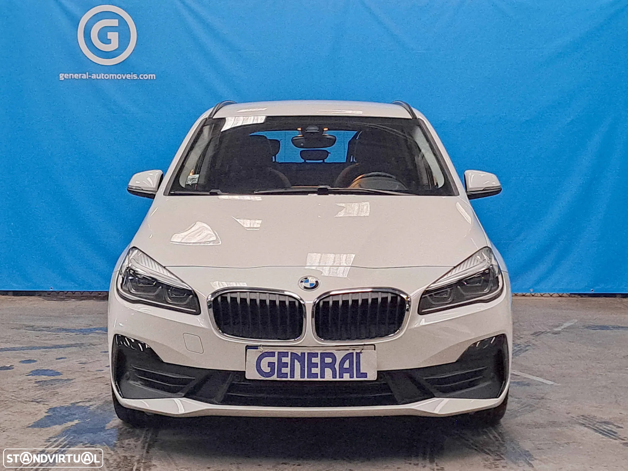 BMW 225xe Active Tourer Advantage - 2