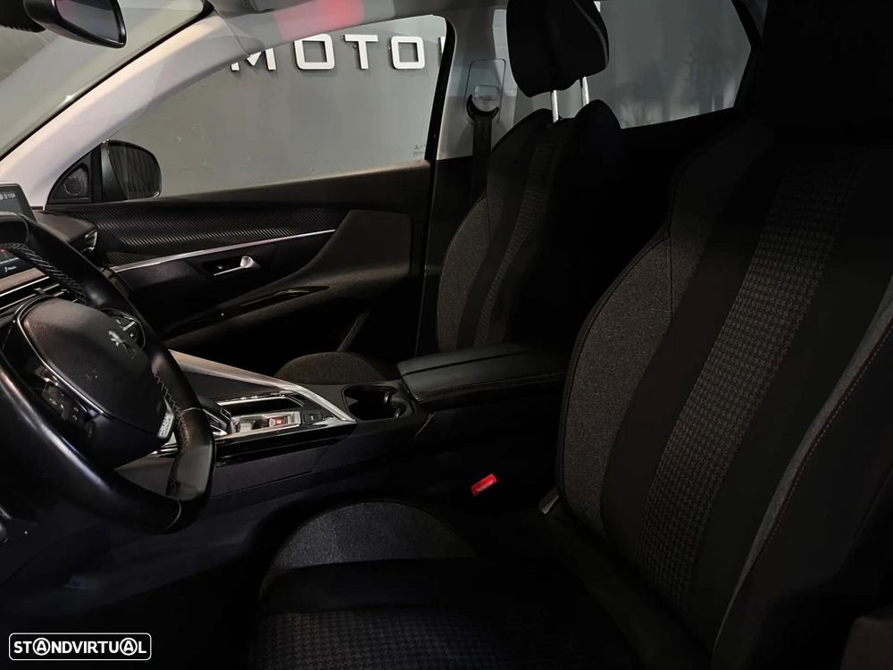 Peugeot 3008 BlueHDi 130 Stop & Start EAT8 Active - 11