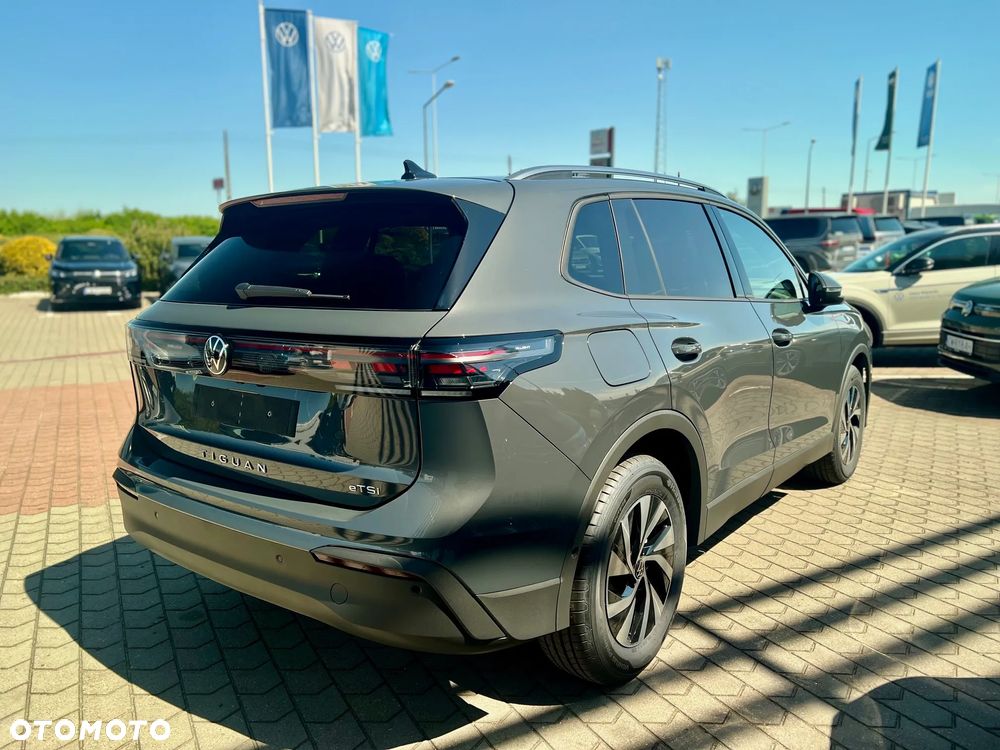 Volkswagen Tiguan ver-1-5-etsi-opf-dsg-life - 4