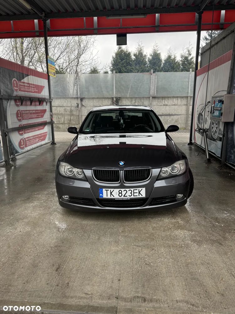 BMW Seria 3 ver-320i - 1