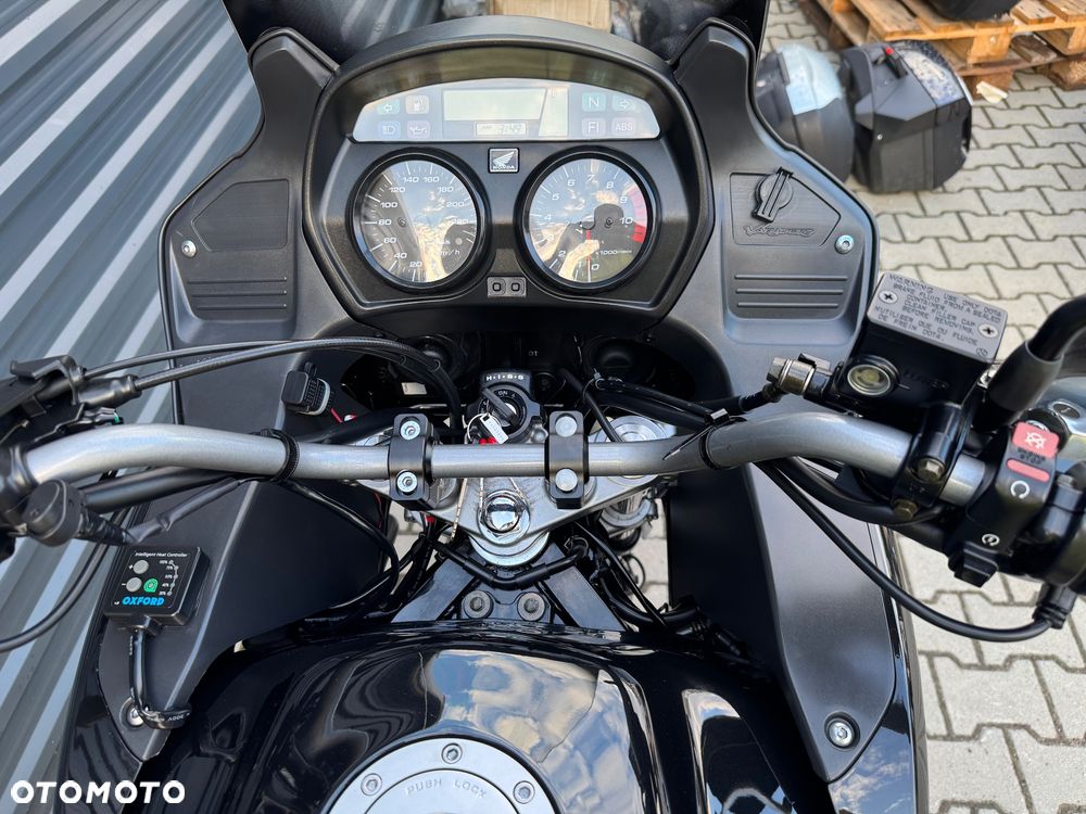 Honda XL - 17