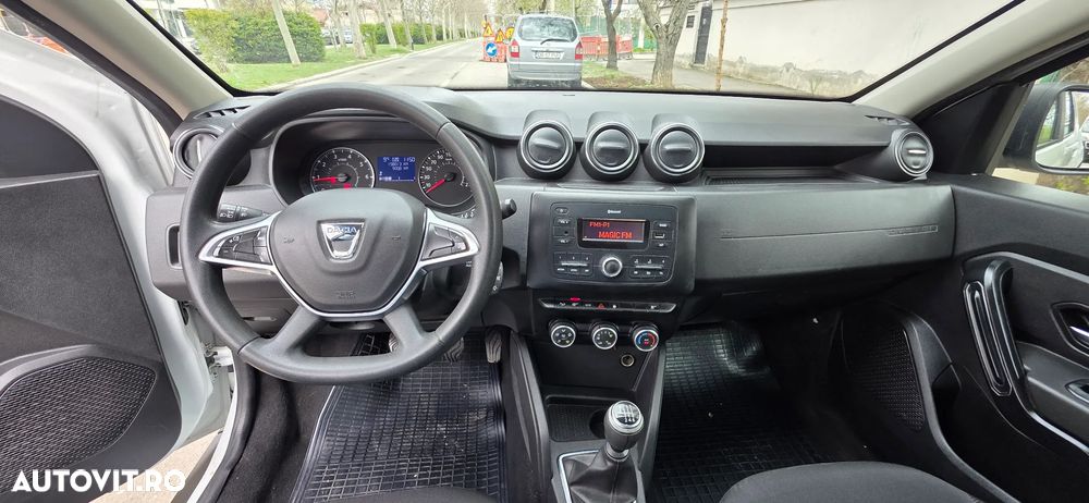 Dacia Duster 1.5 Blue dCi 4WD Comfort - 8