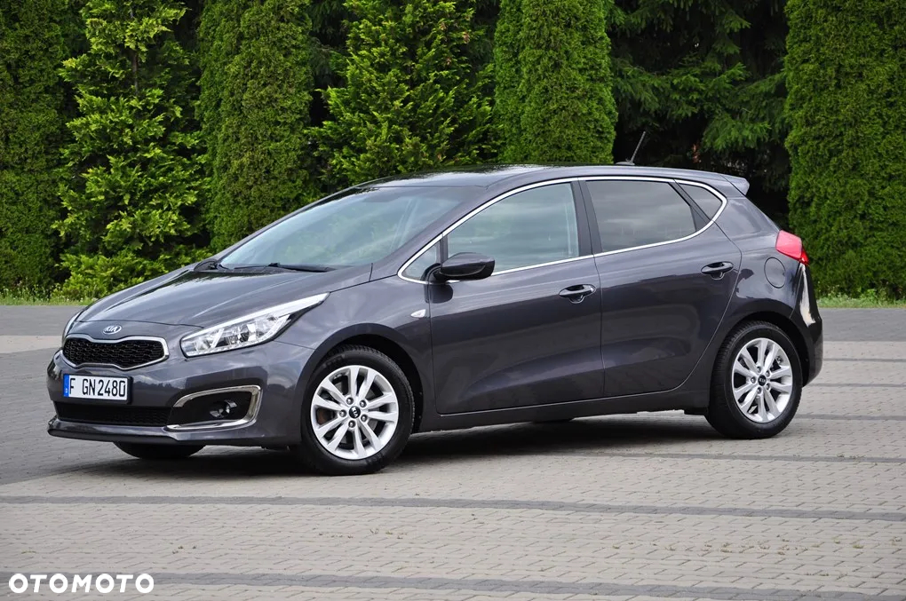 Kia Ceed 1.6 CRDi SCR L Business Line - 4