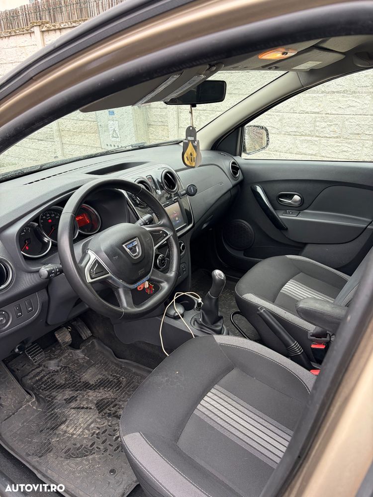 Dacia Sandero Stepway 0.9 TCe - 17