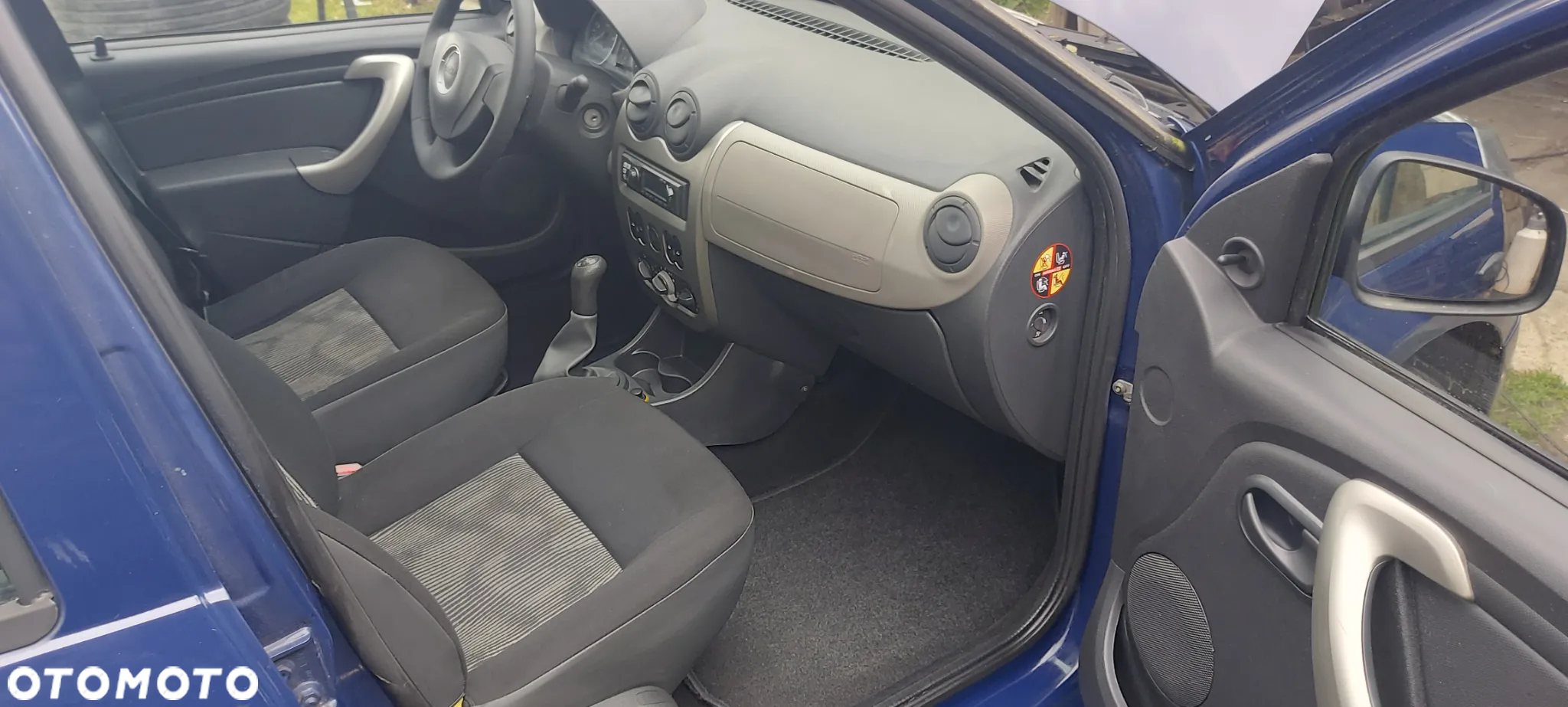 Dacia Sandero 1.2 16V 75 Essentiel - 7