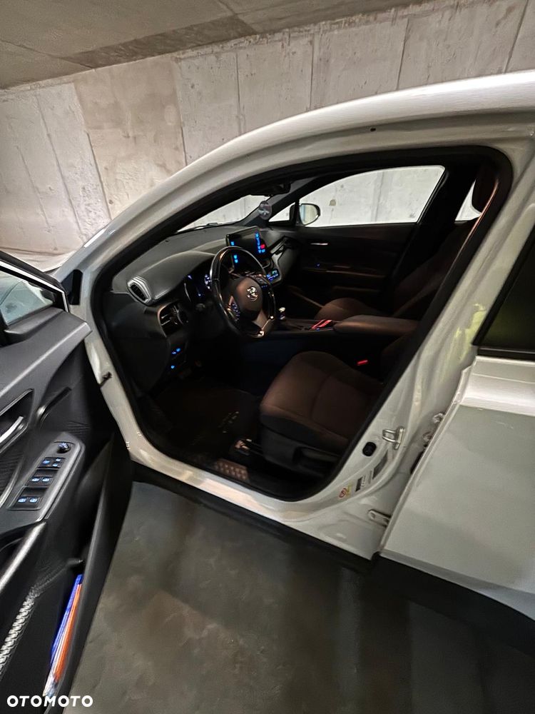 Toyota C-HR 1.8 Hybrid Dynamic - 9